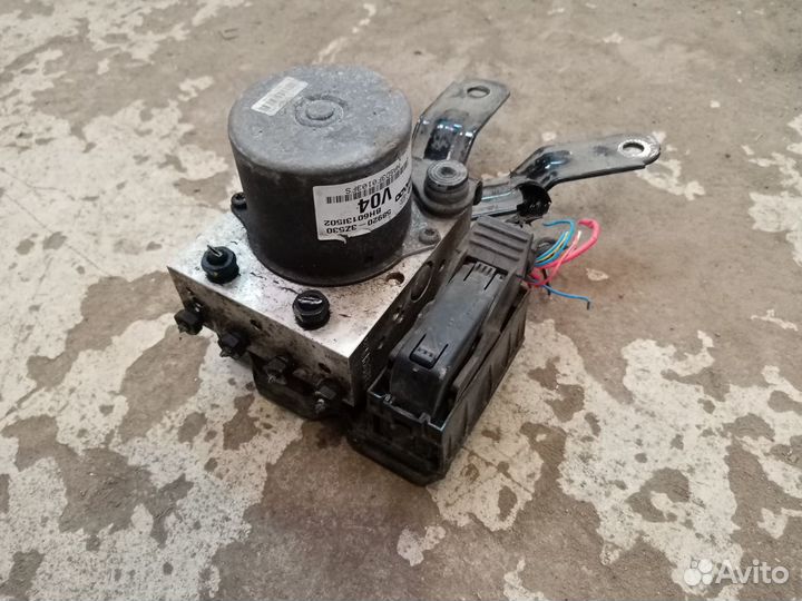 Блок абс на Хендай I40 2014 год