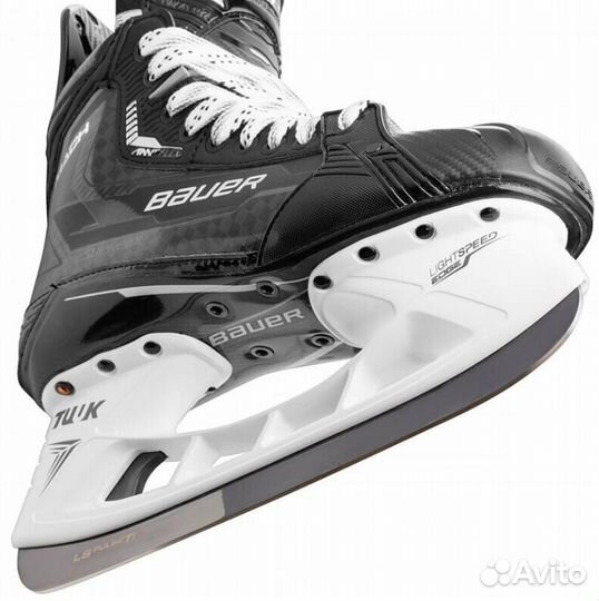 Коньки Bauer Supreme Mach