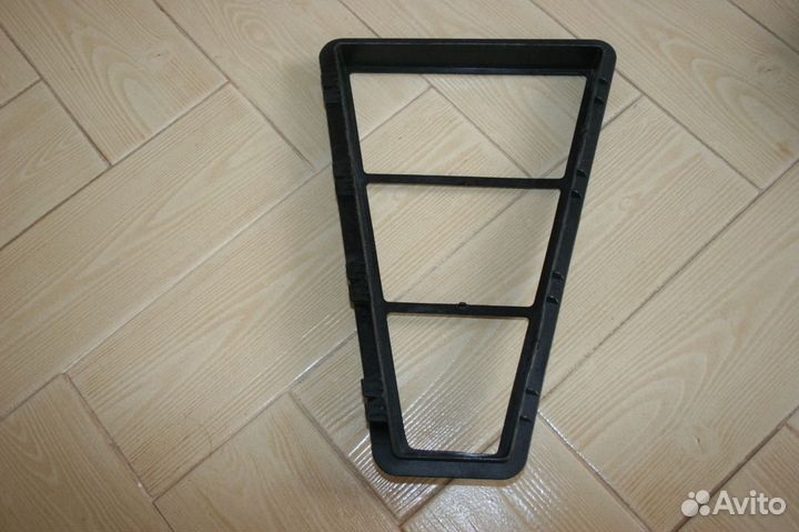 Оригинальная Рамка фильтра салонного Bentley