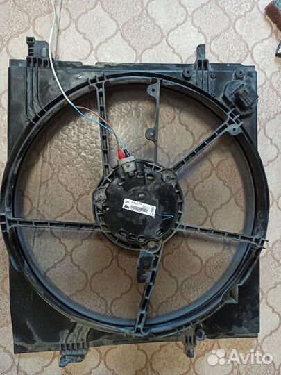 Вентилятор охлаждения Nissan Qashqai J11 Valeo