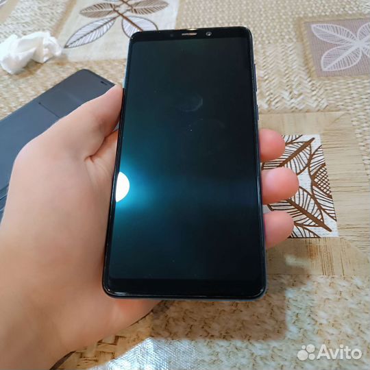 Телефон Samsung A9 2018