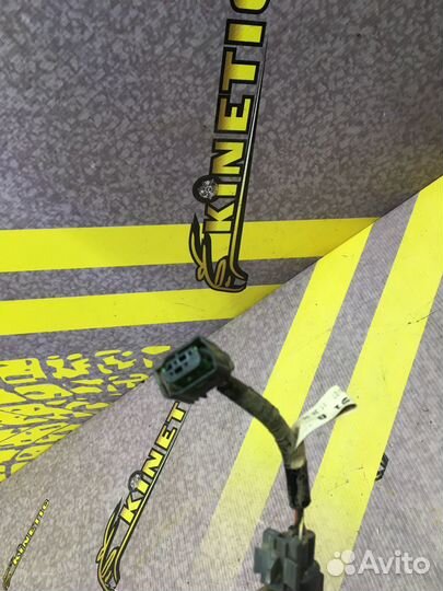 Проводка клапана вентиляции бензобака Мазда сх 7