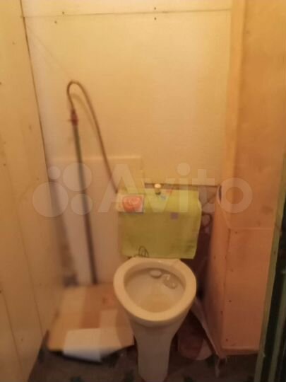 Комната 32 м² в 2-к., 2/2 эт.