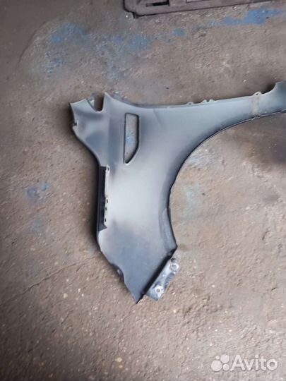 Крыло переднее правое kia rio 3