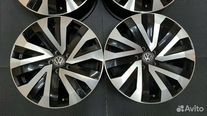 Оригинальные диски Volkswagen Touareg 3 R18 Италия
