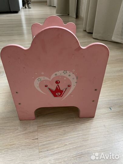 Кроватка для кукол из дерева