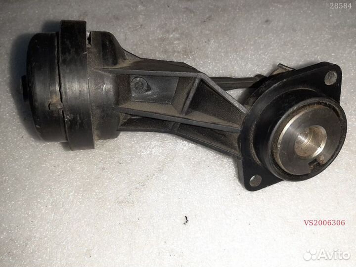 Механизм изменения длины впускного коллектора audi A6 C5