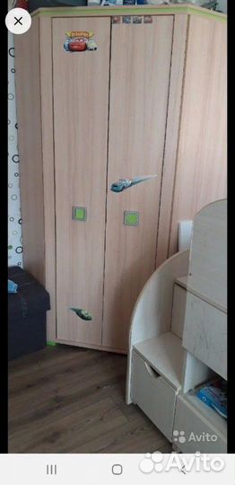 Угловой шкаф