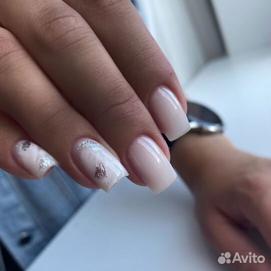 Маникюр наращивание ногтей