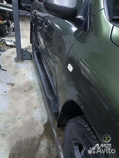 Силовые пороги амз для Toyota Land Cruiser 200