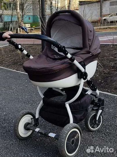 Коляска 2 в 1 + манеж, кроватка, ванна