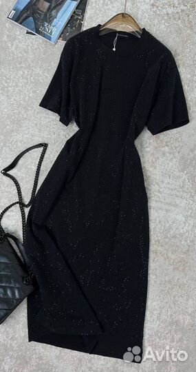 Длинное чёрное платье Balenciaga со стразами