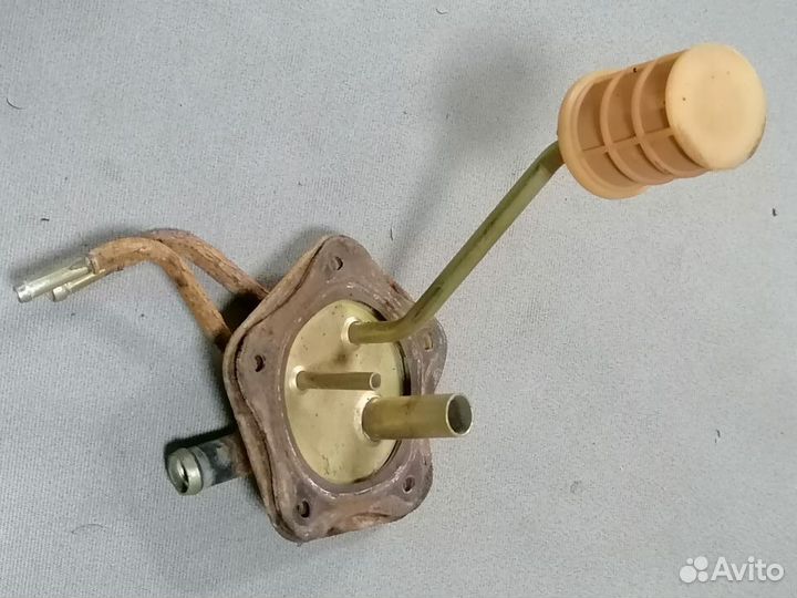 Датчик уровня топлива Mitsubishi Mirage 1991