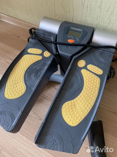 Тренажер степпер torneo