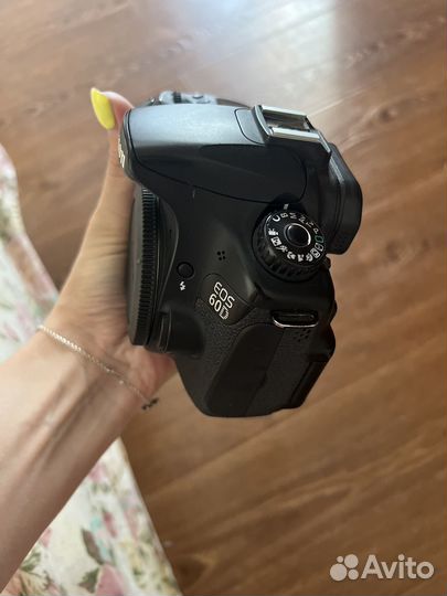 Зеркальный фотоаппарат canon 60d