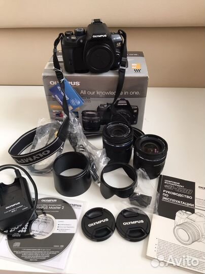 Зеркальный Olympus E-620 double kit