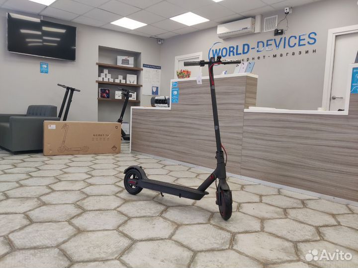 Электросамокат Xiaomi Scooter M365 Pro