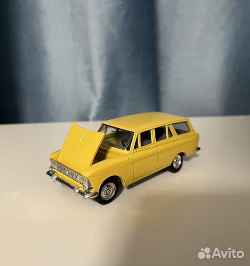 Саратовская модель москвич 427 СССР