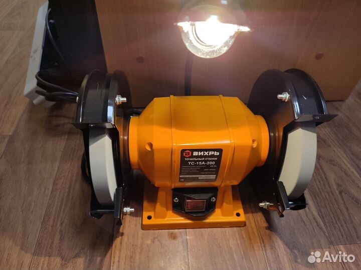 Точильный станок Вихрь