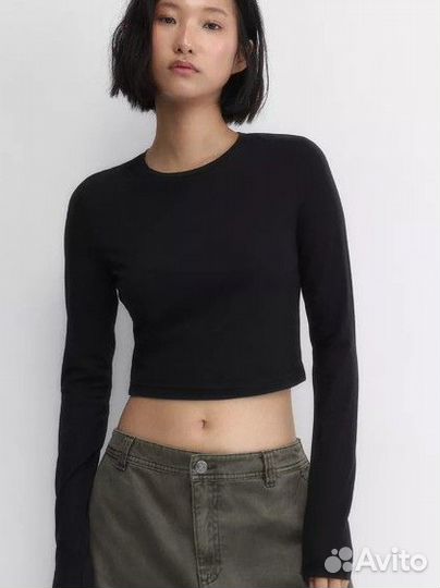 Укороченный лонгслив