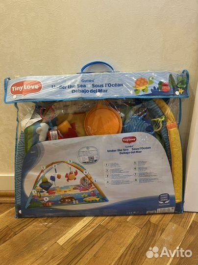 Детский развивающий коврик tiny love