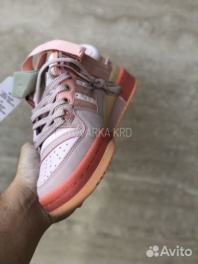 Кроссовки Adidas Forum Bad Bunny Pink Easter Egg