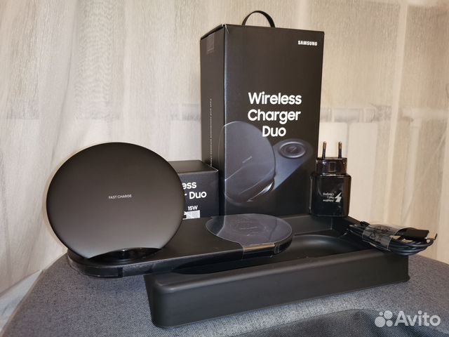Беспроводная зарядка Samsung Wireless Charger Duo