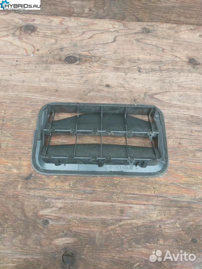 Клапан вентиляции кузова Toyota Prius 2 NHW20