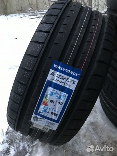 Windforce Catchfors UHP 315/40 R21 115W