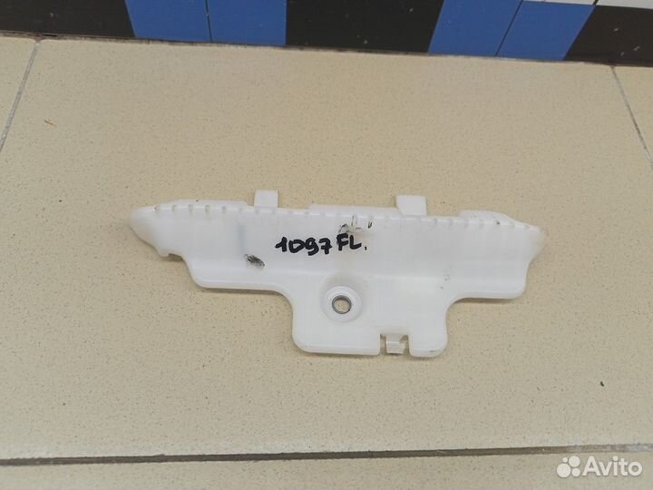 Кронштейн (сопут. товар) Duster II 2021