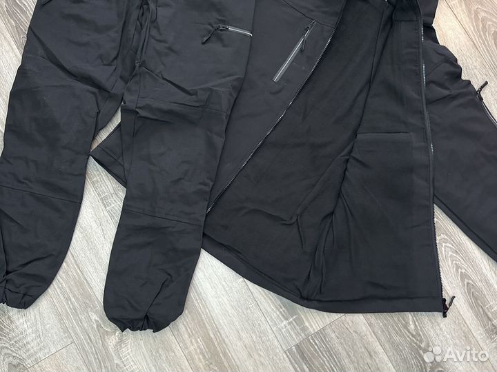 Демисезонный костюм 