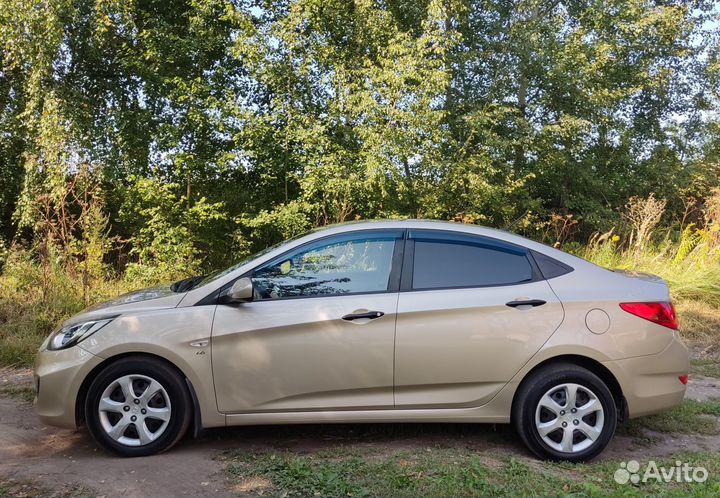 Hyundai Solaris 1.6 AT, 2014, 76 335 км