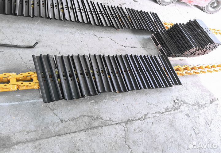 Башмак экскаватора JCB Z16303A0N0600V