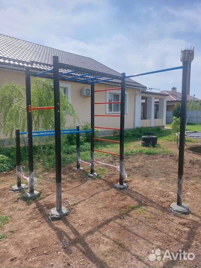 Воркаут площадка