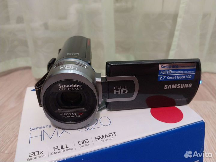 Видеокамера Samsung HMX-Q20