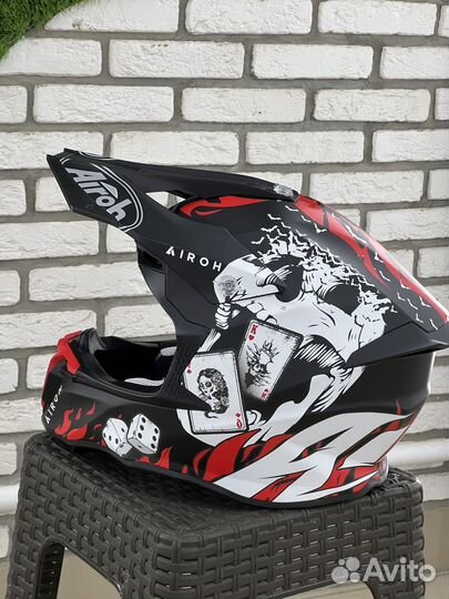 Мотошлем кроссовый Airoh Twist 2.0 helmet + очки