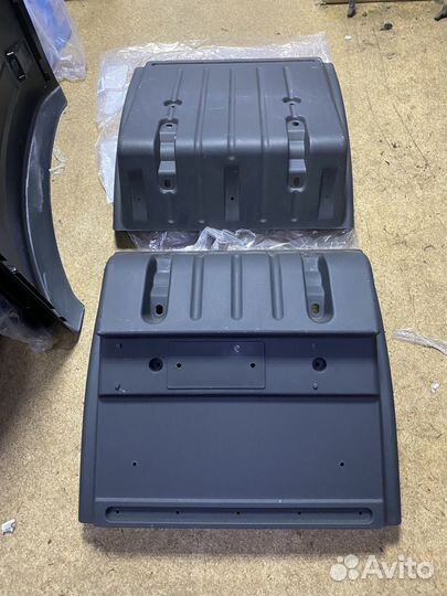 Крыло заднего колеса, заднее ман тга