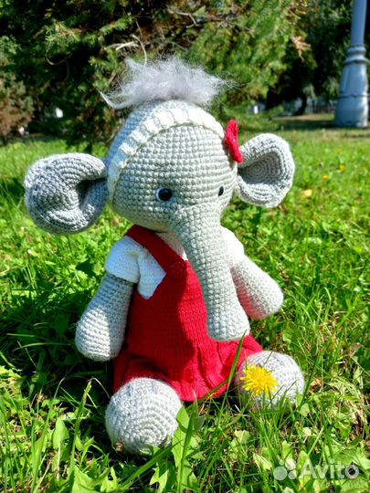 Слоненок вязаная игрушка