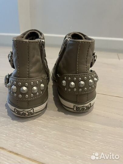 Ботинки для девочки ASH