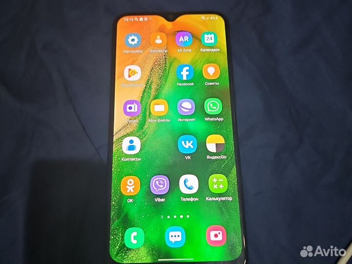 Samsung Galaxy A50, 6/64 ГБ