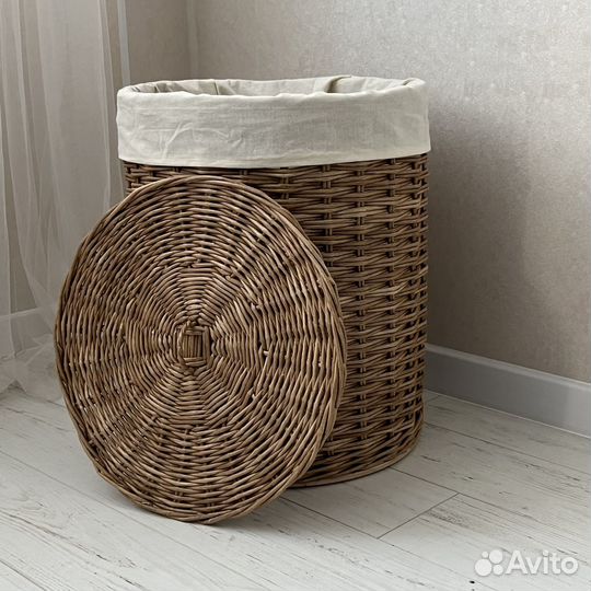 Корзина плетеная большая