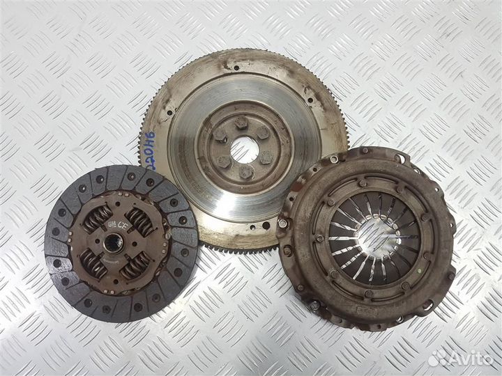 90232334 Маховик (сцепление) Opel Astra G