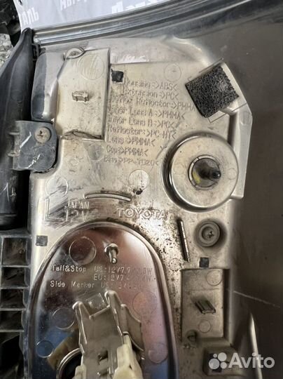 Фонарь задний Lexus LX 570 2008-2009