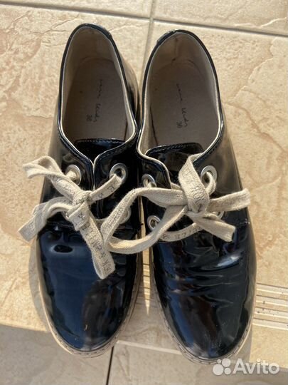 Zara лакловые ботинки