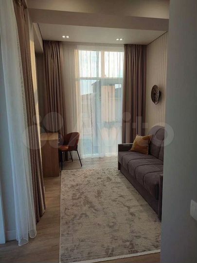 3-к. квартира, 100 м², 12/13 эт.