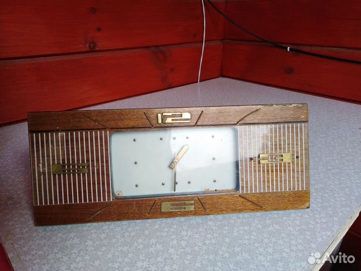 Часы настольные СССР янтарь