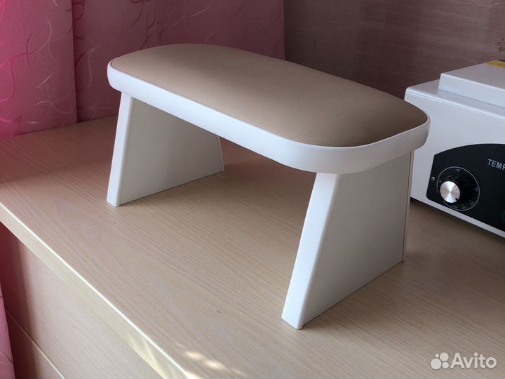 Подставка для маникюра