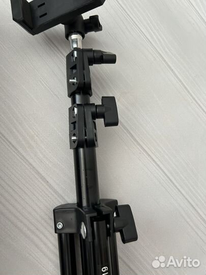 Штатив для телефона