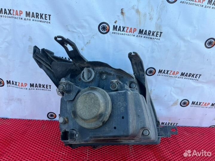 Фара передняя левая Ford Fusion 1.6 2007