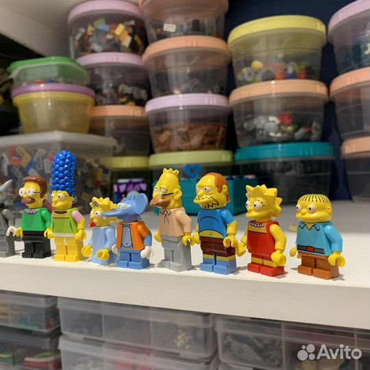 4. Симпсоны лего минифигурки